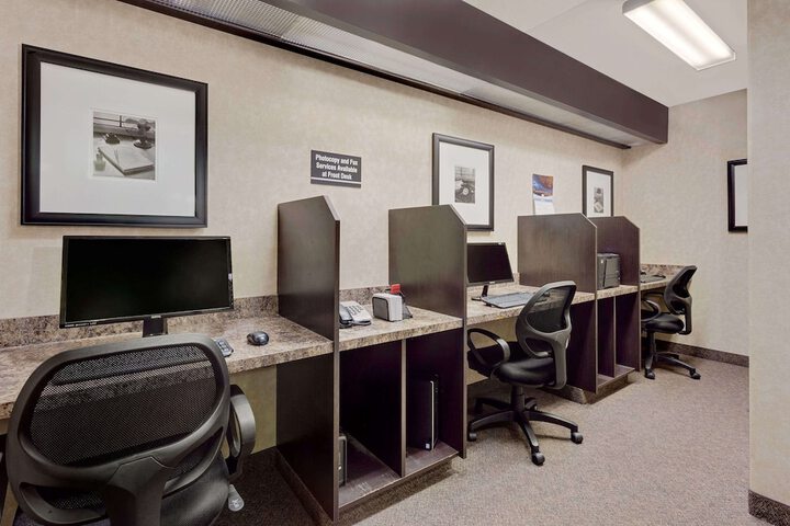 Ramada by Wyndham Stettler