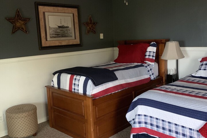 Room 21 of 35