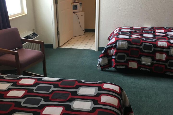 Room 15 of 21
