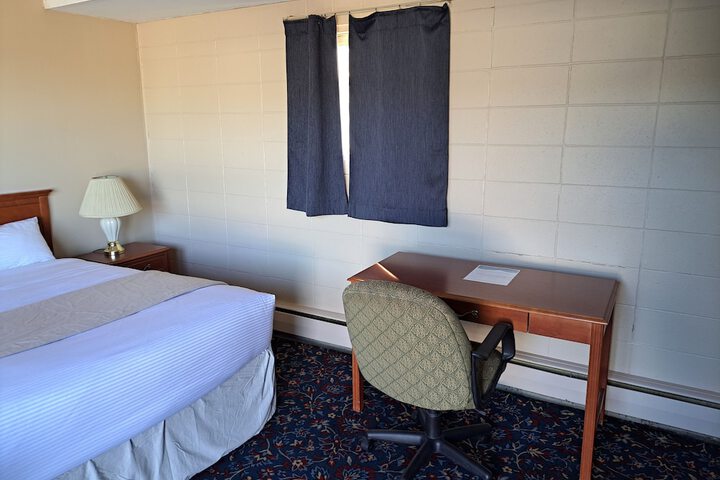 Room 26 of 47