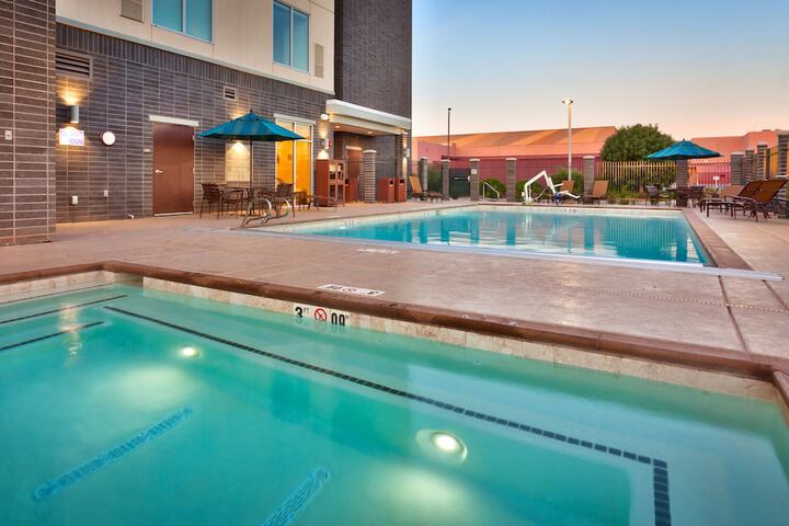 Pool 5 of 42