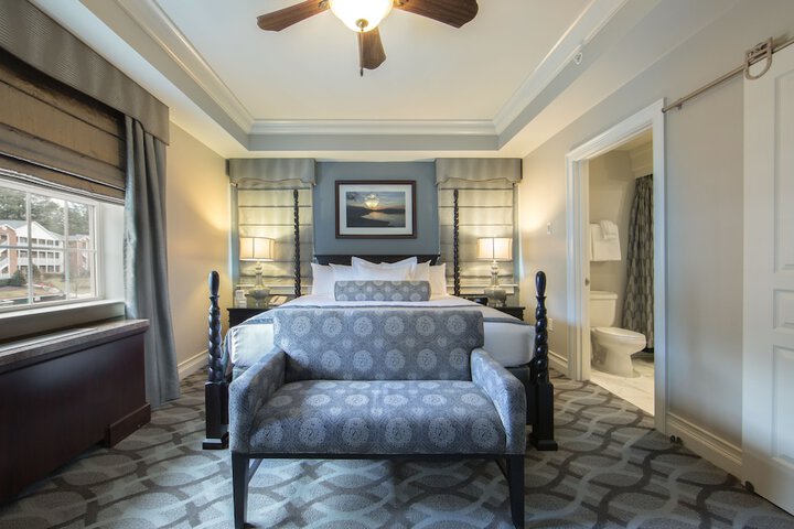 Room 65 of 106