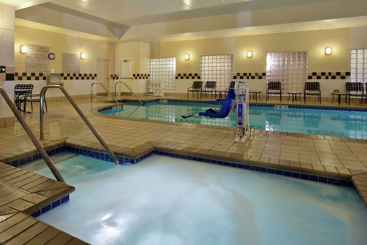 Pool 4 of 39