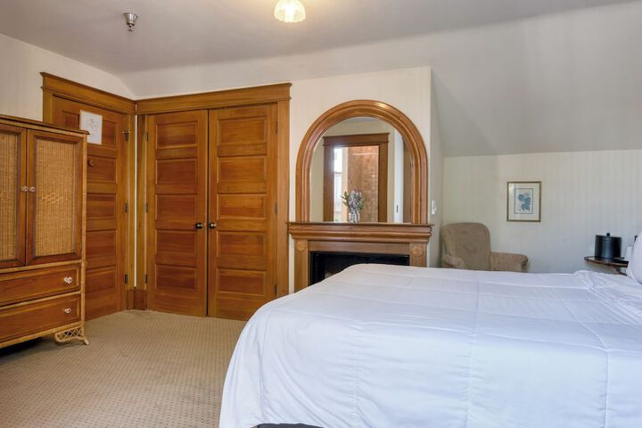 Pacific Grove Inn