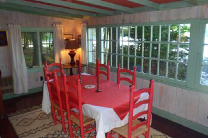 Bungalow - Three Bedroom Cottage
