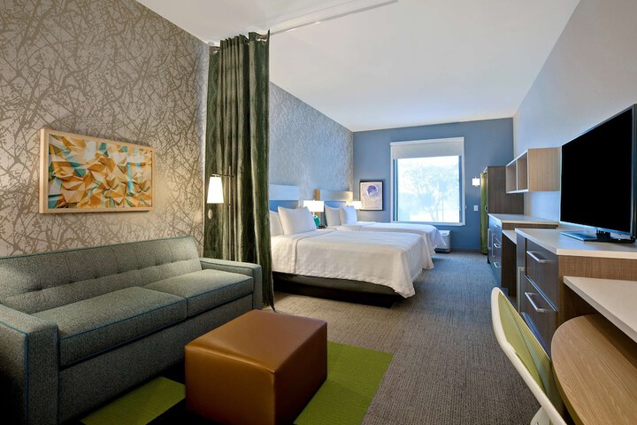 Room 27 of 50