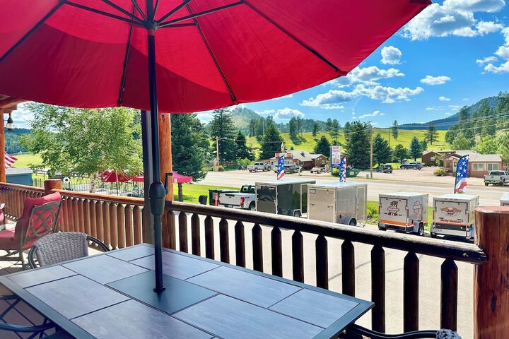 Mountain View Lodge & Cabins