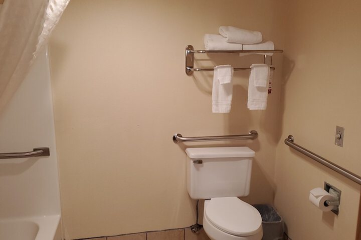 Room 15 of 62