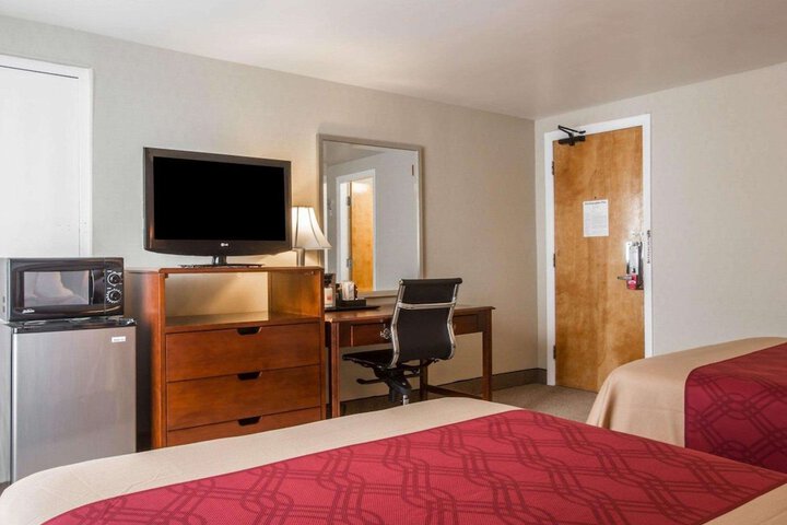 Room 16 of 45