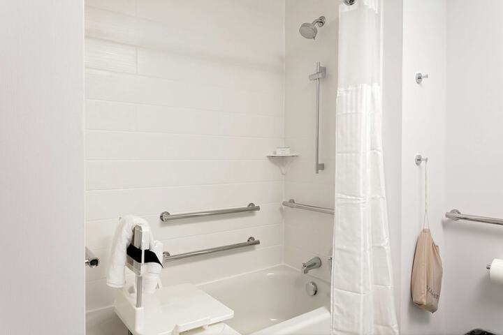 Hilton Garden Inn Colorado Springs Downtown
