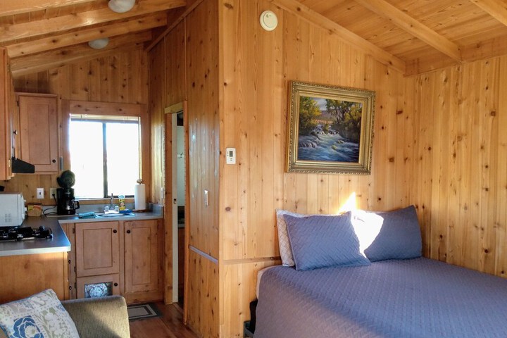 Room 40 of 85