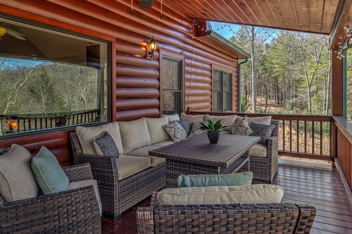 32 Acre Memory Maker by Escape to Blue Ridge