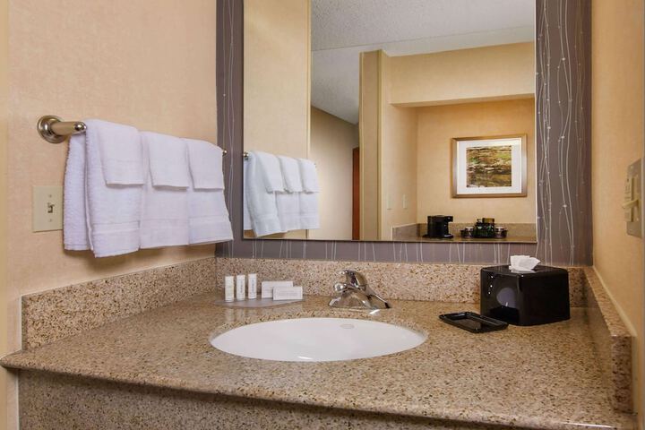 Room 15 of 29