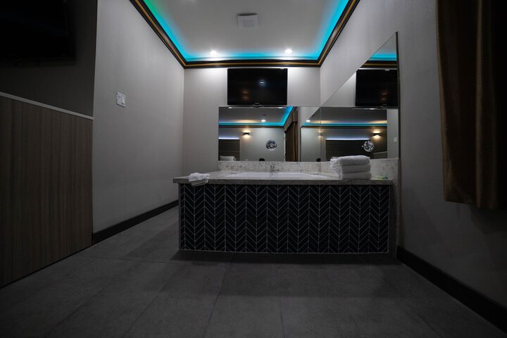 Artesia Motor Inn