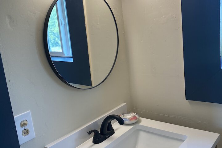 Room 9 of 20