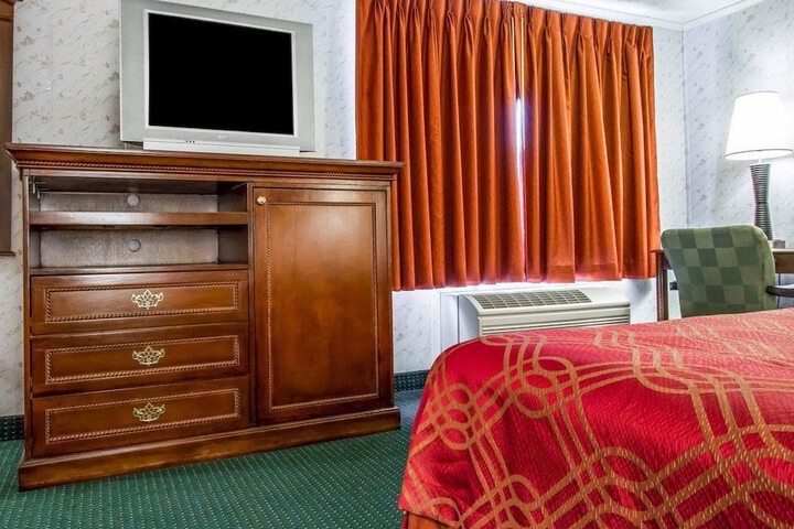 Room 22 of 30