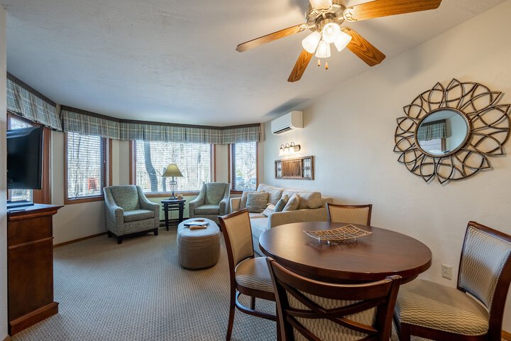 Room 21 of 50