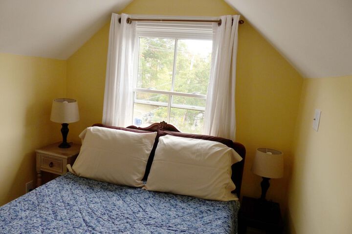 Davis Square Inn