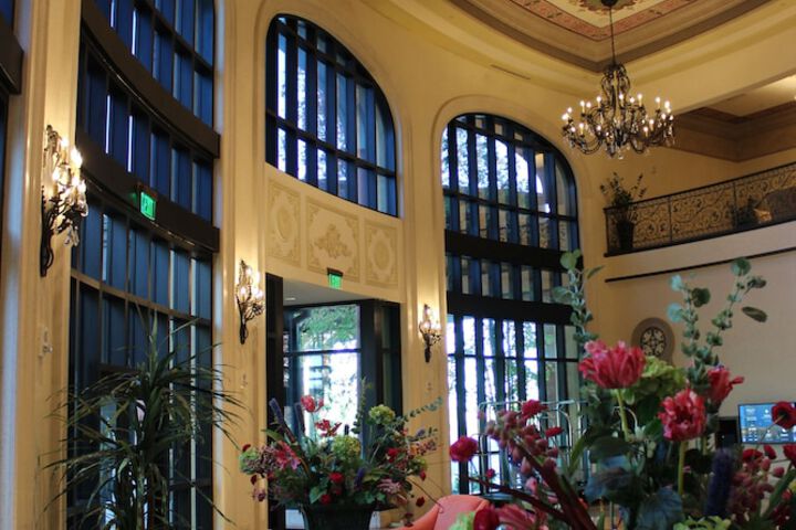 Hotel Interior 6 of 33