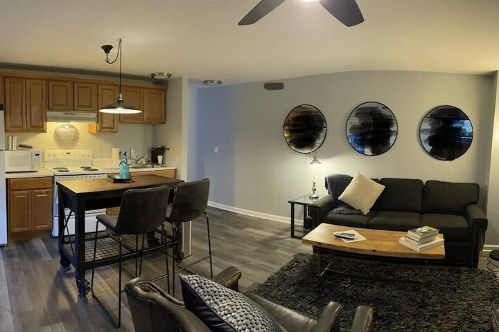 Room 17 of 81