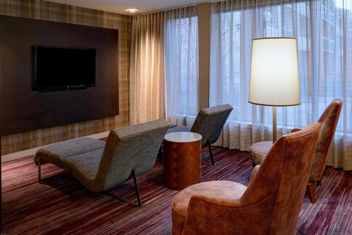 Hotel Interior 7 of 30