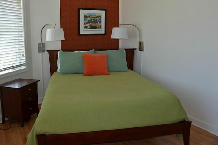 Inn at Huntingfield Creek