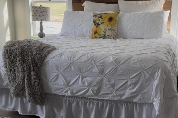 The Bed and Breakfast at Peace Hill Farm