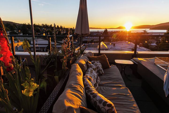 Majestic Inn & Spa