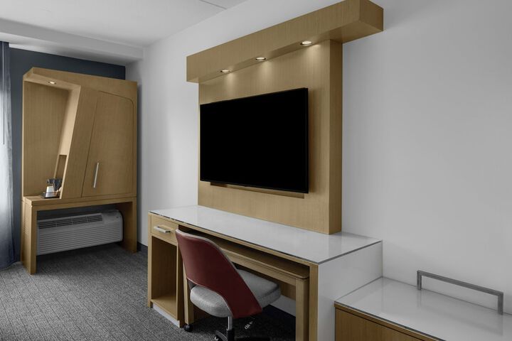 Room 36 of 47
