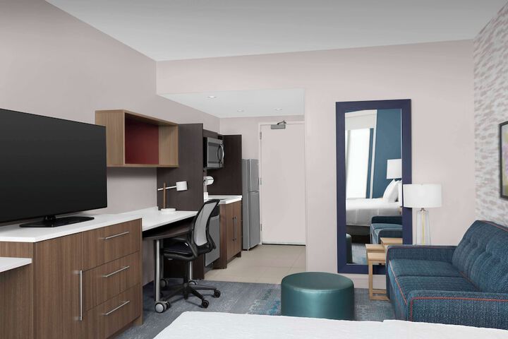 Room 20 of 37
