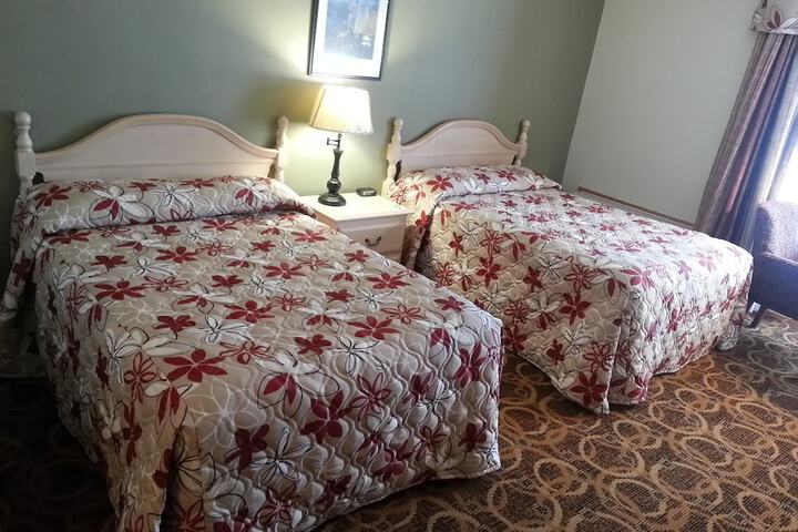 Room 24 of 54