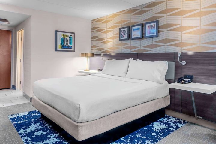 Room 41 of 66