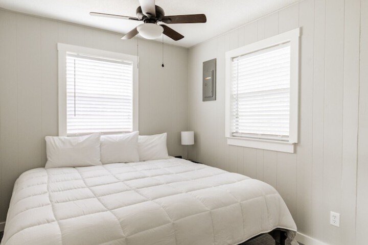 Room 20 of 35