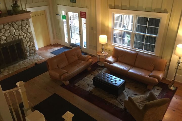 Highland Dell Lodge
