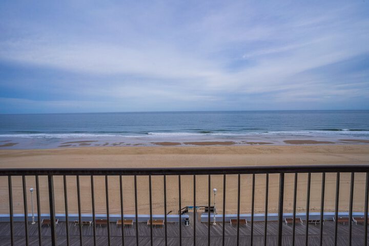 Beach 44 of 60