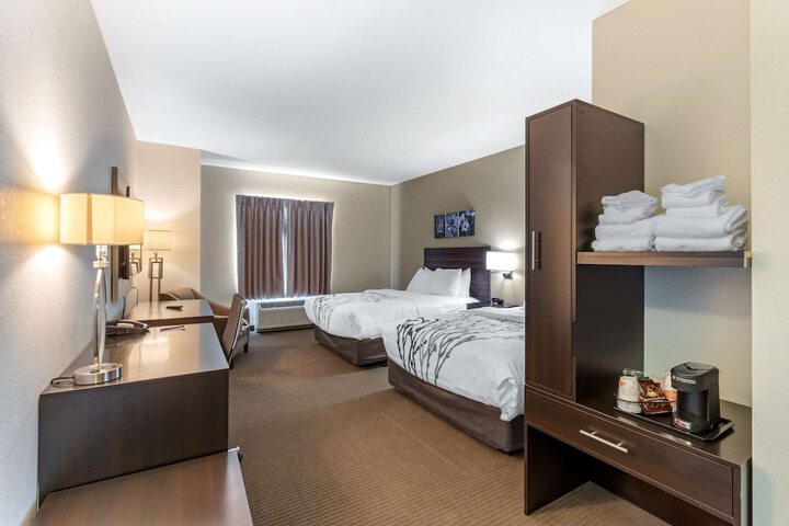 Room 14 of 35