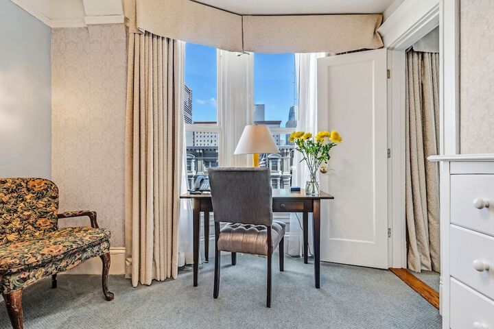 Room 19 of 58