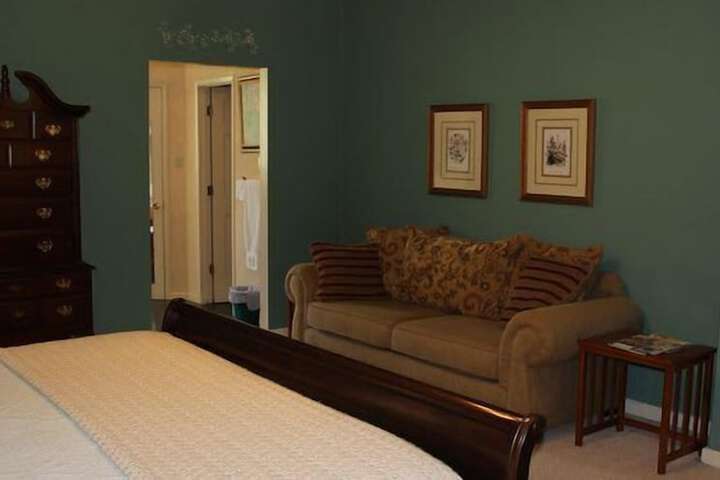 Room 9 of 29