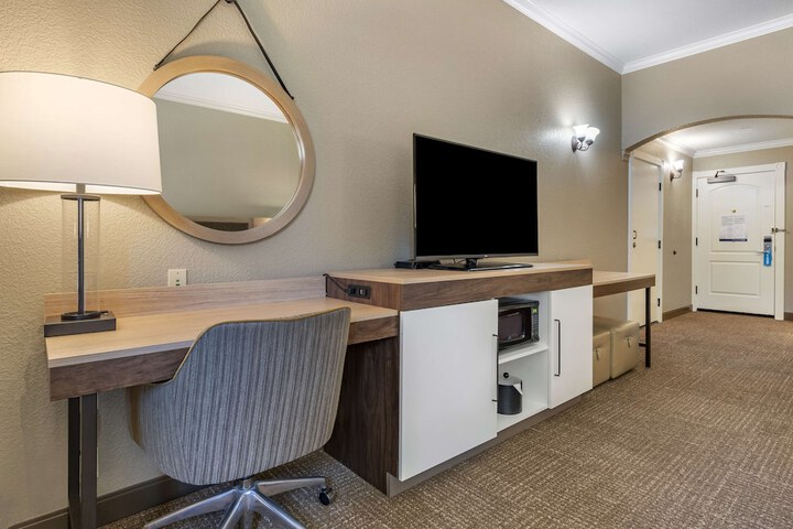 Room 15 of 58