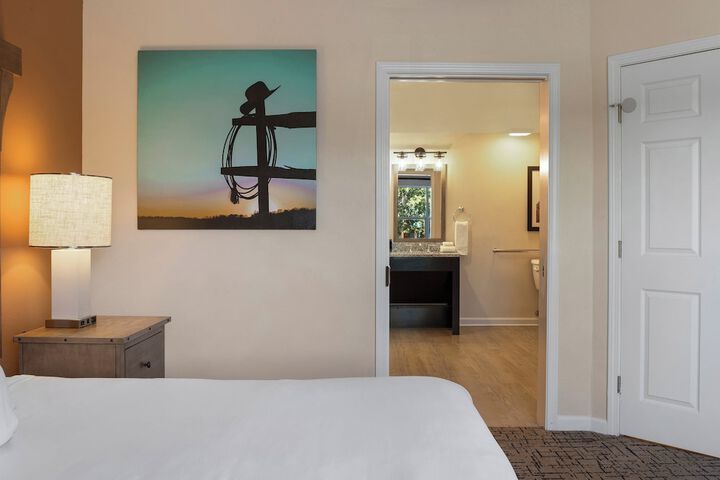 Room 26 of 105