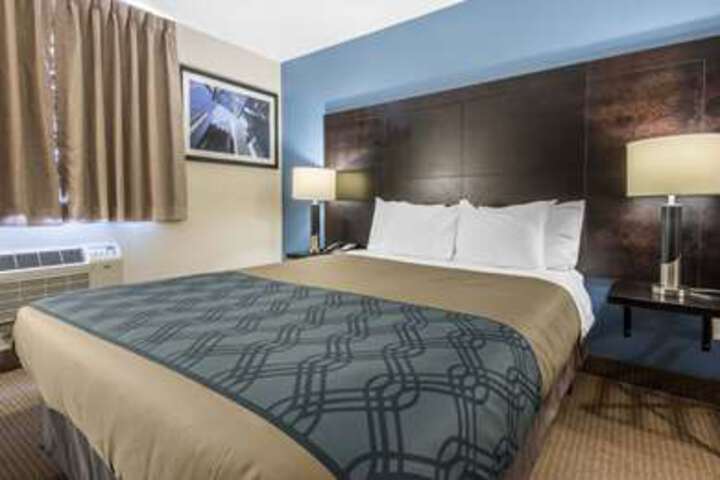 Room 50 of 116