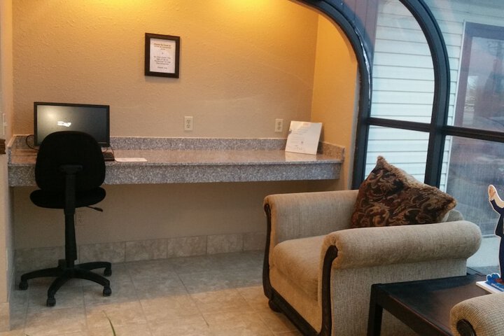 Business Center 24 of 24