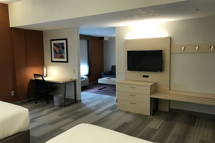 Holiday Inn Express Hotel & Suites Orlando South-Davenport by IHG