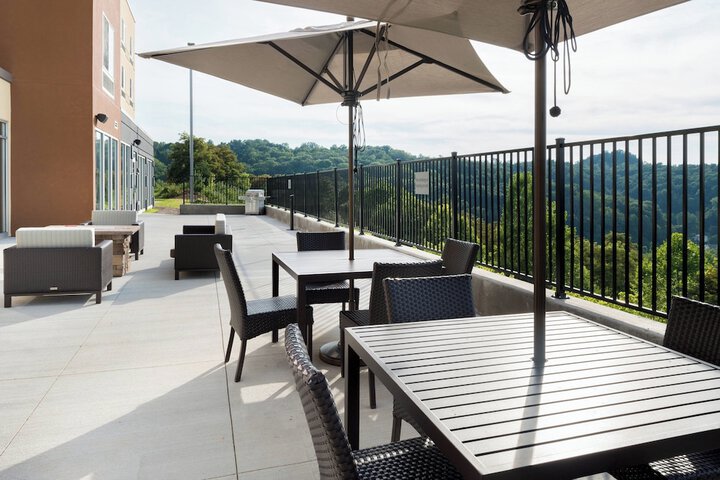 Fairfield Inn & Suites by Marriott Huntington