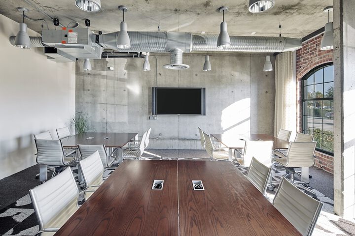 Business Center 96 of 103