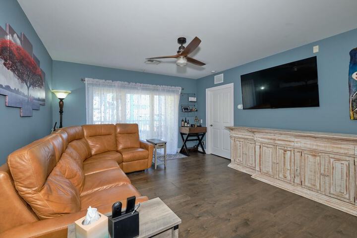 Room 180 of 345