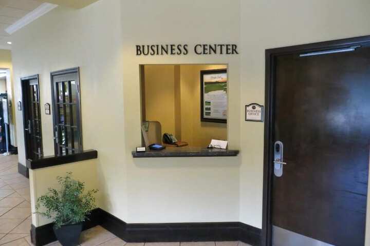 Business Center 74 of 80