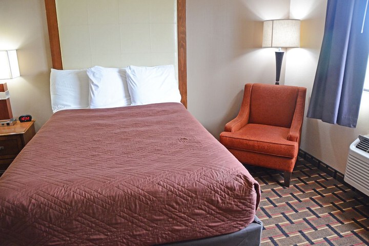 Heritage Grand Inn