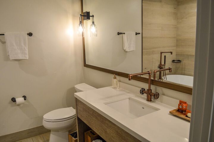 Room 40 of 118