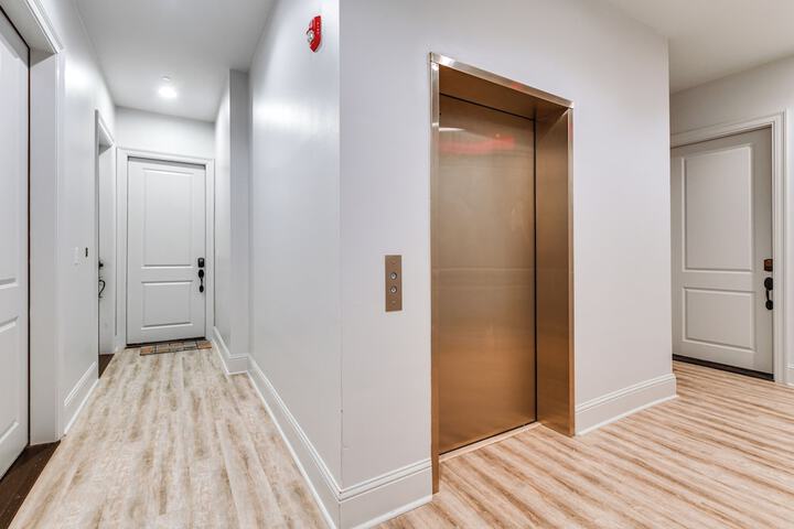 Downtown Bay St. Louis Condo - Walk to Beach!